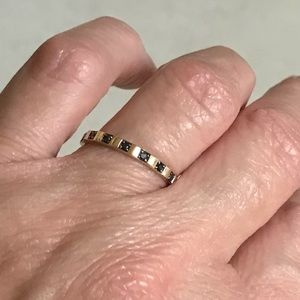 Black Diamond band, 10 kt yellow gold